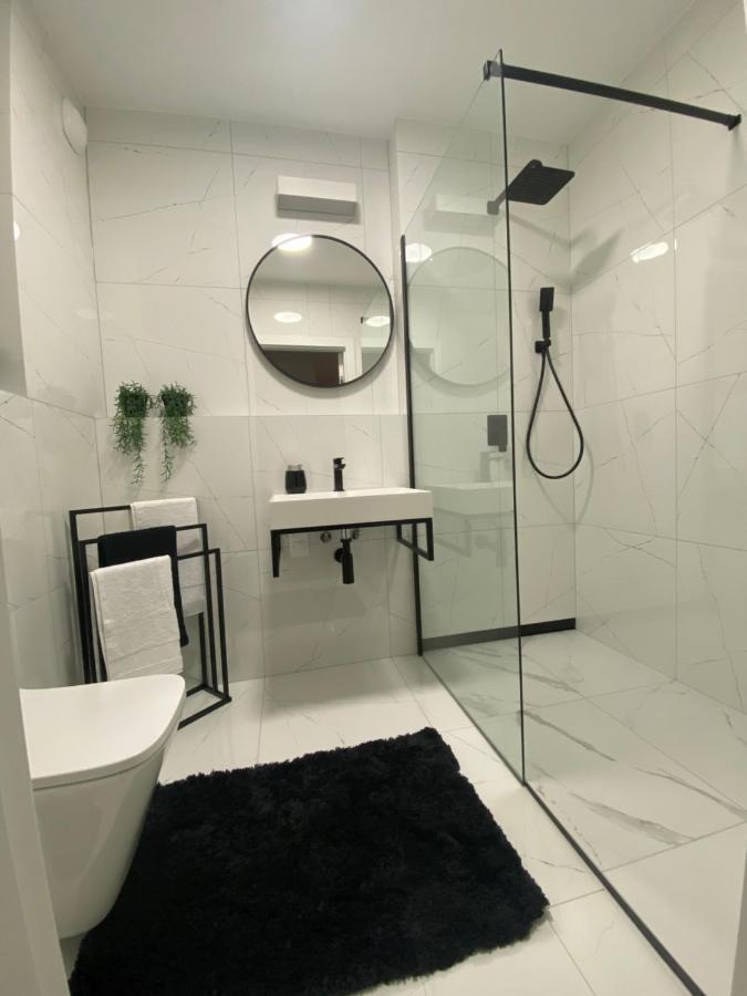 Vip Polo Apartment グリヴィツェ エクステリア 写真